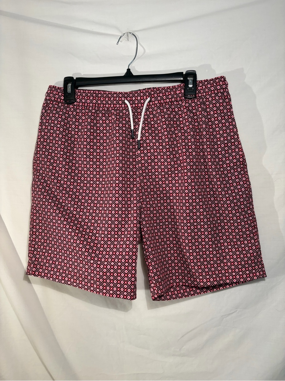 Berkeley Jensen Men's Red/pink Patterned Swim Trunks size large